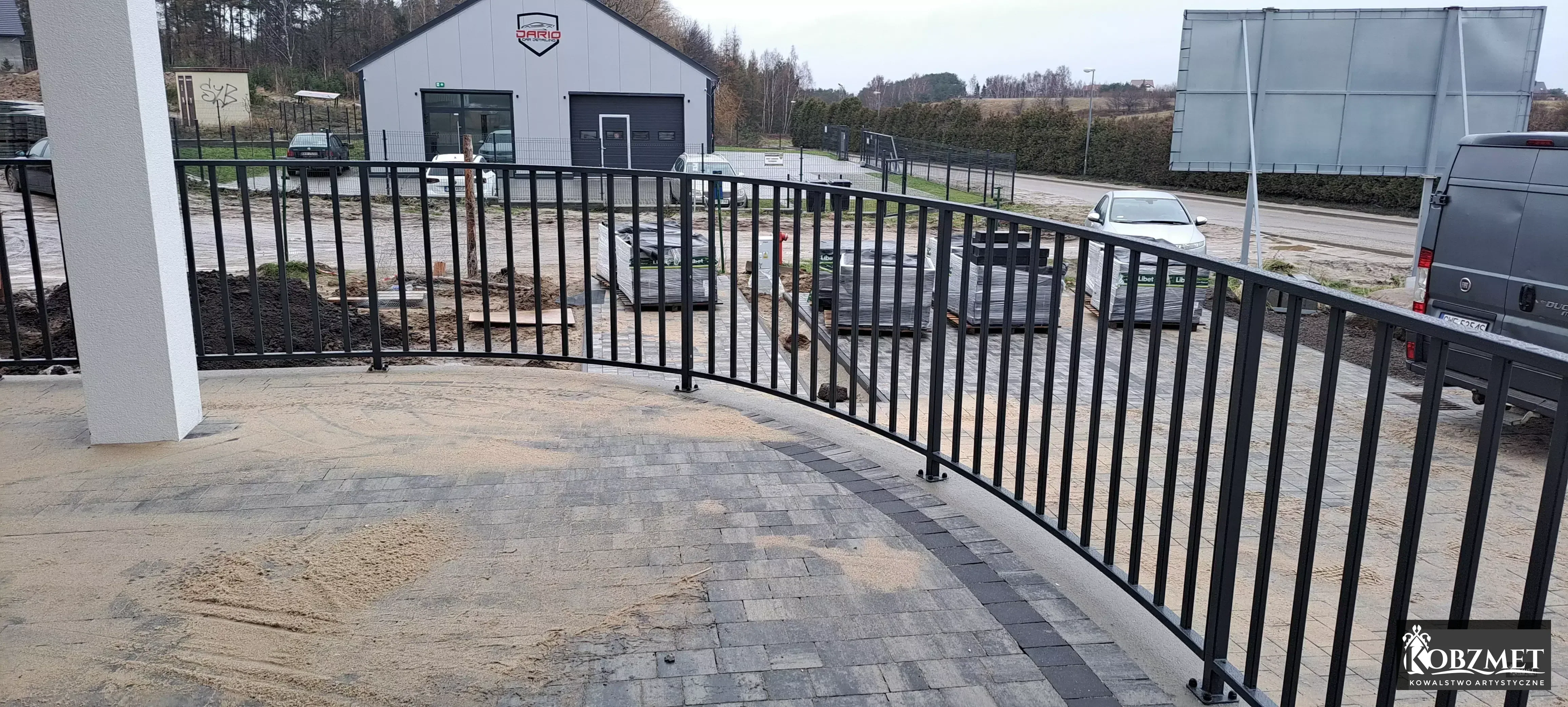 Balustrady zewnętrzne — KOBZMET